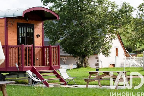 Maison à vendre 7 pièces 248 m² Saint-Martin-Valmeroux