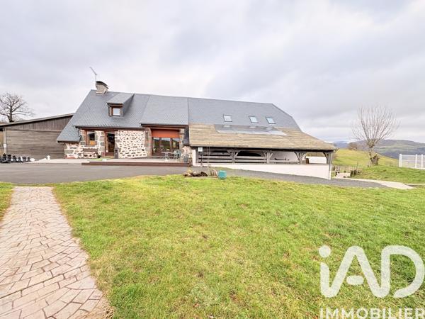 Maison à vendre 7 pièces 248 m² Saint-Martin-Valmeroux