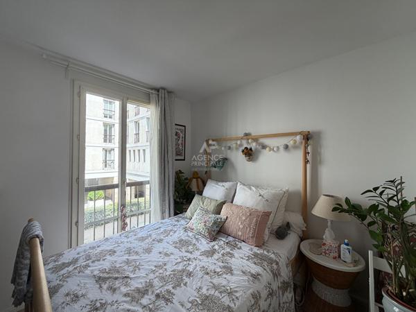 "Versailles Château" Bel appartement de 2 pièces de 42 m2 avec cave ! Loyer 1 320 €/mois charges comprises **  - Référence  7890