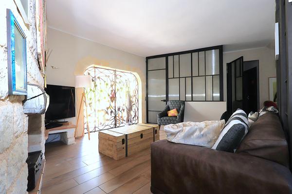 Villa T7 avec piscine sur 1200 m² de terrain