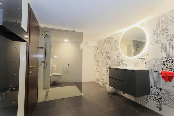 Villa T7 avec piscine sur 1200 m² de terrain