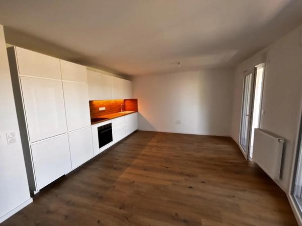 Appartement à louer à Bordeaux (33300)