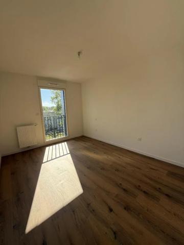 Appartement à louer à Bordeaux (33300)