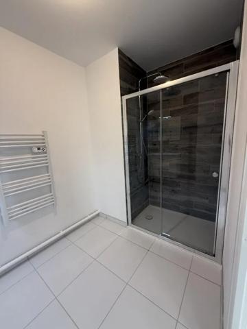 Appartement à louer à Bordeaux (33300)