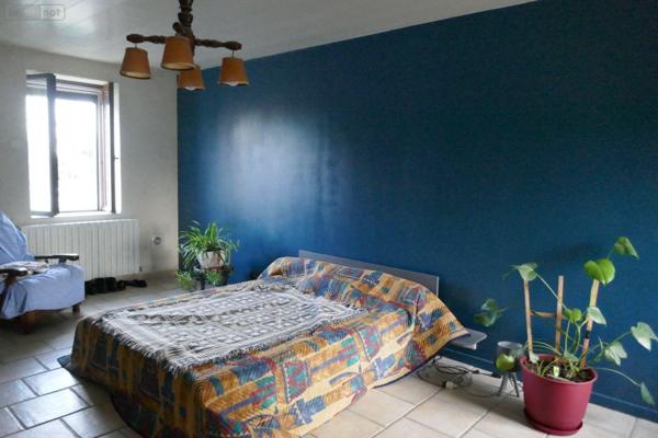 Maison à vendre à Cluis dans l'Indre (36340), ref : 037/2520