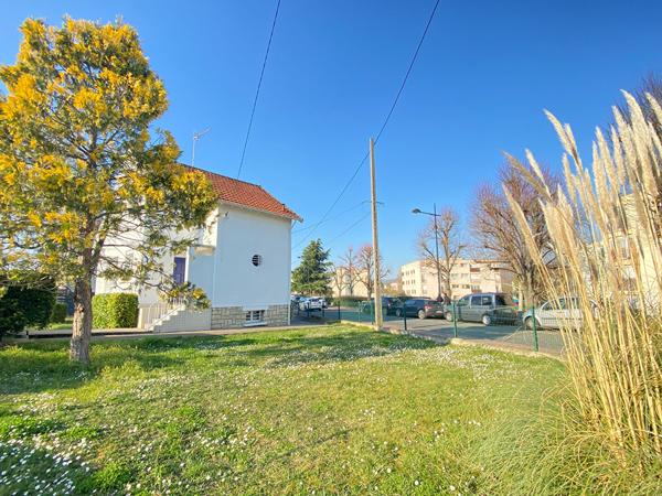 Maison ancienne à la rénovation toute fraiche 2022
