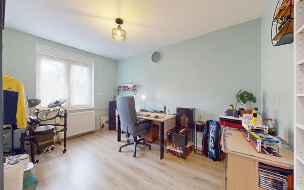 Maison à vendre    4 pièces •  Knutange
