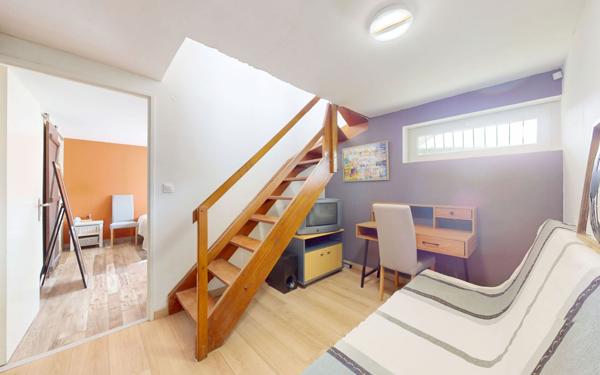 Maison à vendre    4 pièces •  Knutange