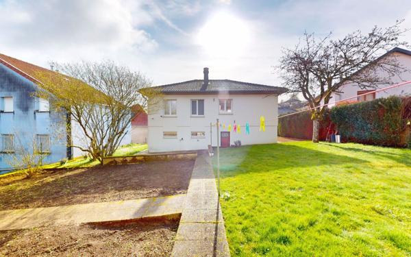 Maison à vendre    4 pièces •  Knutange