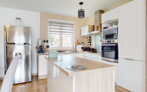 Maison à vendre    4 pièces •  Knutange