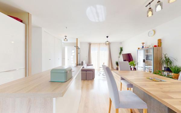 Maison à vendre    4 pièces •  Knutange