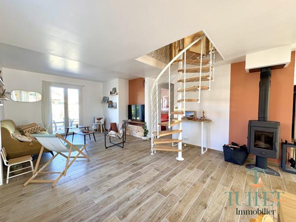RONCE-LES-BAINS – Maison familiale rénovée, clé en main, à pied de la plage !