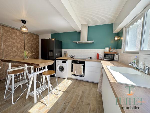 RONCE-LES-BAINS – Maison familiale rénovée, clé en main, à pied de la plage !