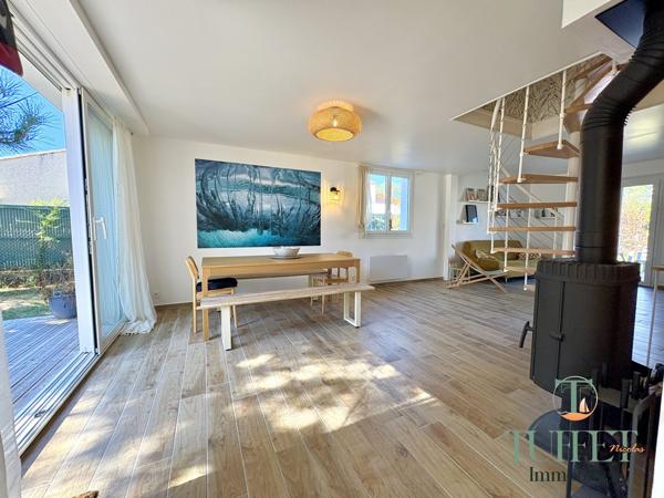 RONCE-LES-BAINS – Maison familiale rénovée, clé en main, à pied de la plage !