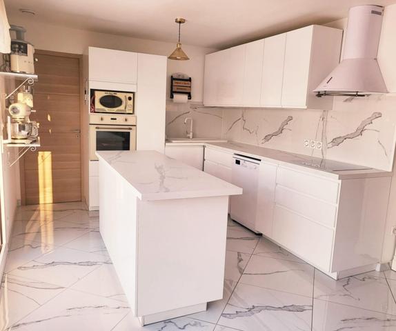 Maison à TILLIERES-SUR-AVRE, 27570 - 4 pièces 115m²