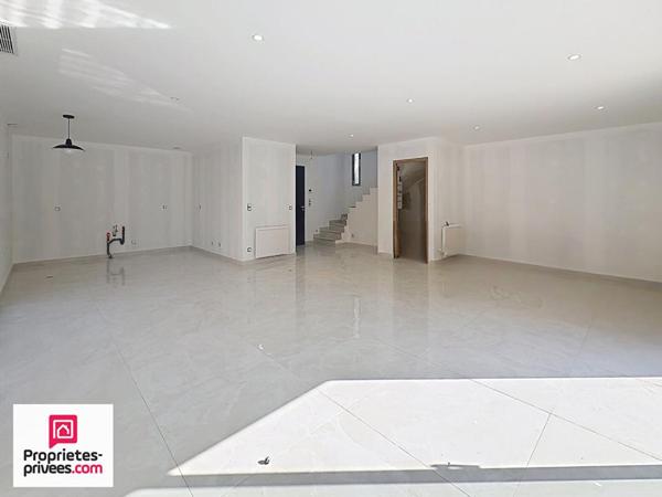 Villa T4 neuve avec garage sur 488 M² clos