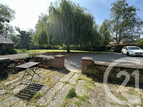 Maison à vendre  14 pièces - 383,90 m2 NOYAL SOUS BAZOUGES - 35