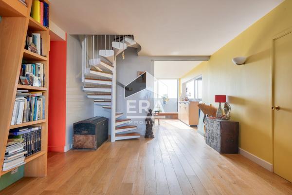 Beau Duplex de 154 m² - Vue dégagée sur Paris