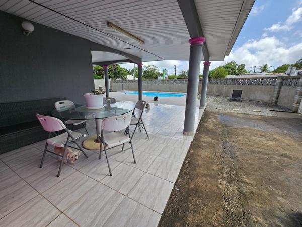 Maison T5+piscine la Rhumerie Matoury 335 000€ FAI