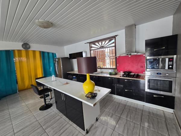 Maison T5+piscine la Rhumerie Matoury 335 000€ FAI