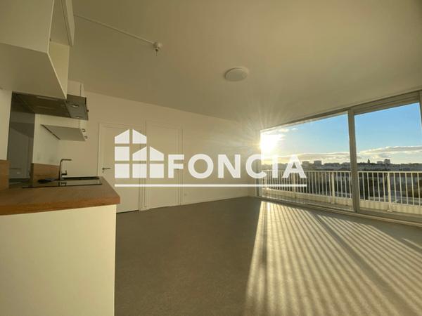 Location Appartement 3 pièces 56.69 m² - 9 RUE DE NORVEGE La Rochelle 17000