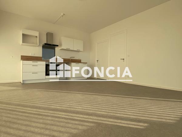 Location Appartement 3 pièces 56.69 m² - 9 RUE DE NORVEGE La Rochelle 17000