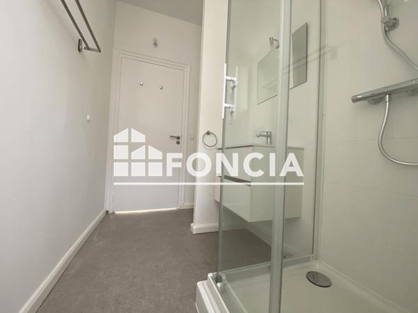 Location Appartement 3 pièces 56.69 m² - 9 RUE DE NORVEGE La Rochelle 17000