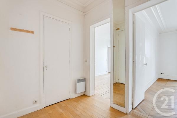 Appartement T3 à vendre  3 pièces - 62,20 m 2   PARIS  - 75015