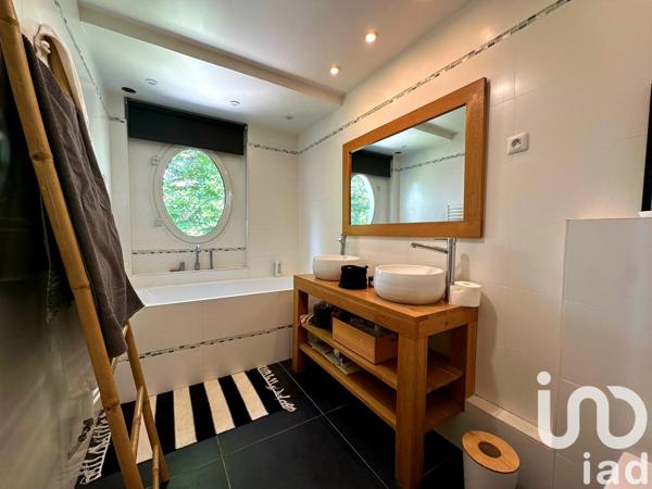 Maison à vendre 5 pièces 146 m² Le Plessis-Robinson