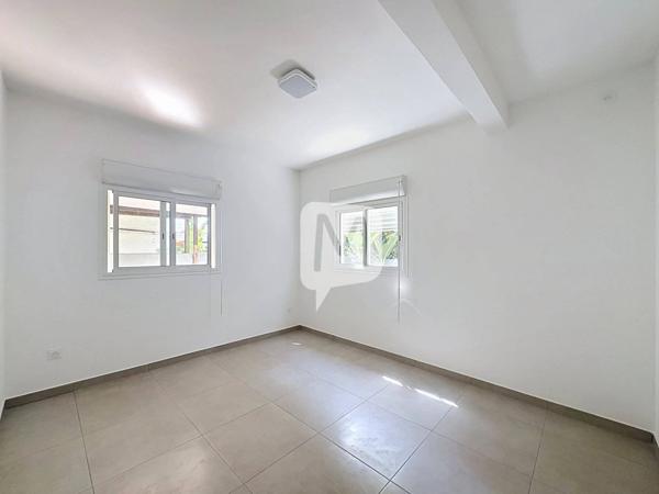 DPT GUYANE, à louer RÉMIRE-MONTJOLY Appartement T4 de 97,66 au rez-de-chaussée