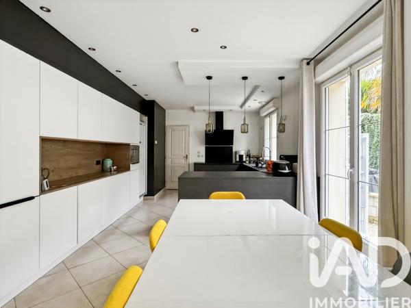 Maison à vendre 7 pièces 185 m² La Ville-du-Bois