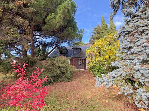 ANGERS secteur la Baumette - Maison à rénover sur parc arboré de 2 000 m² !