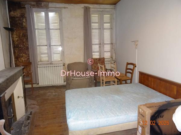 Immeuble à vendre 9 pièces de 220 m²