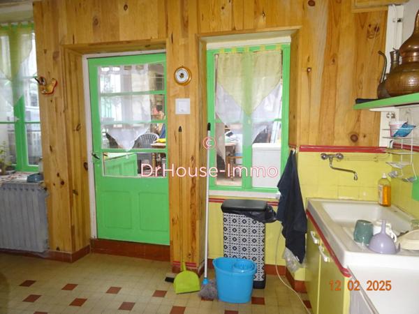 Immeuble à vendre 9 pièces de 220 m²