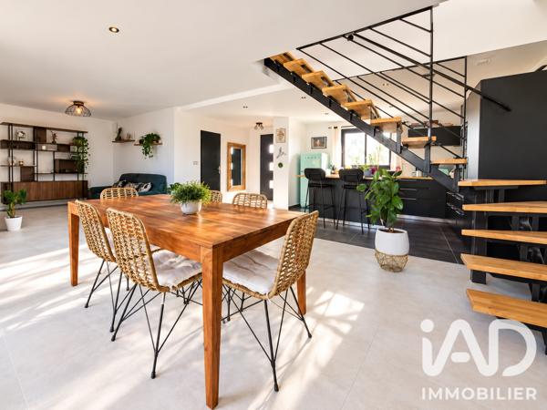 Maison à vendre 5 pièces 116 m² Cuxac-d'Aude