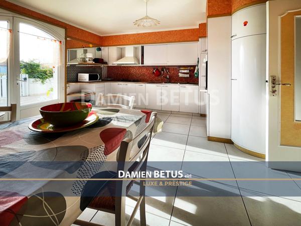 Maison à vendre 7 pièces SAINT SEBASTIEN SUR LOIRE (44), grand garage