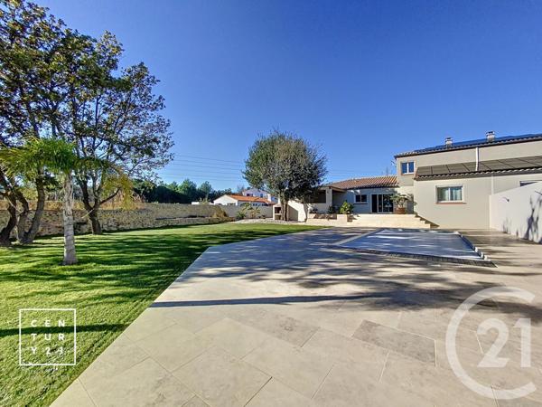 Maison à vendre  10 pièces - 420 m2 LE SOLER - 66