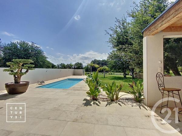 Maison à vendre  10 pièces - 420 m2 LE SOLER - 66