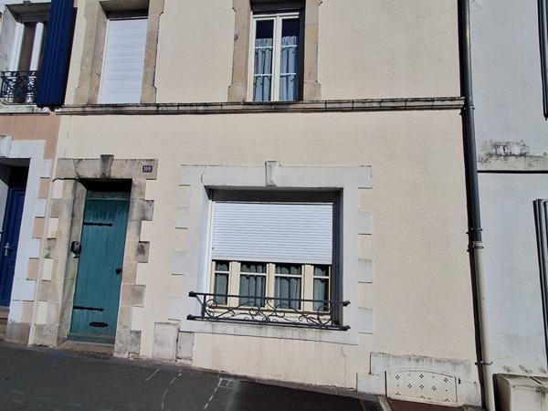 Vente maison La Roche Sur Yon : 159 900 € - AJP Immobilier La Roche-sur-Yon