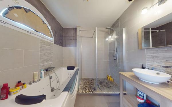 Maison à vendre    7 pièces •  Briey