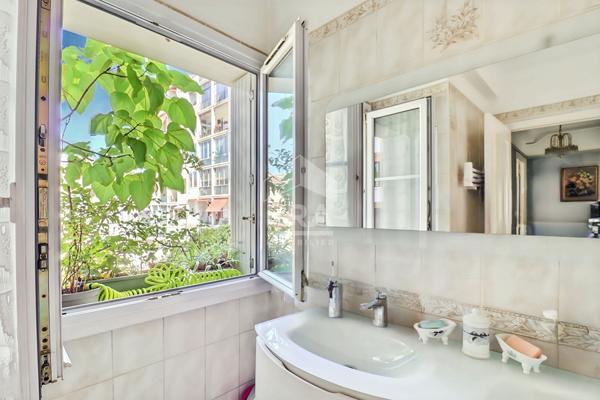 A Vendre appartement Type 4 de 121m2 à Marseille 13005 Monte Cristo