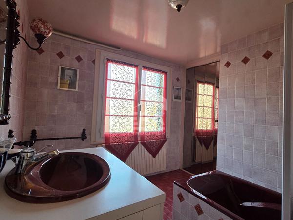 Maison Argeles Gazost 8 pièces 151.09 m2