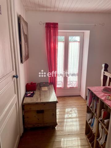 Maison 5 pièces - 105 m² Exclusivité efficity