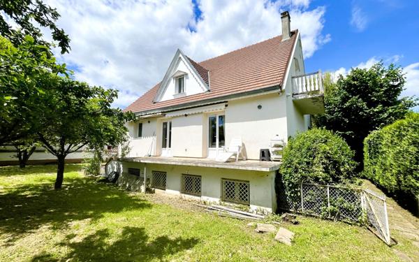 Maison à vendre    5 pièces • 147 m2 Laigneville