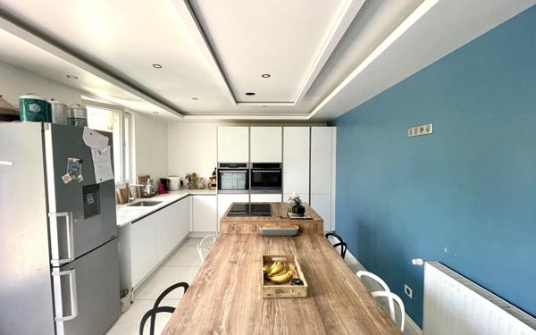 Maison à vendre    5 pièces • 147 m2 Laigneville