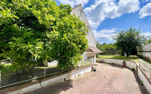 Maison à vendre    5 pièces • 147 m2 Laigneville