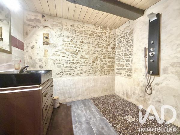 Maison à vendre 5 pièces 122 m² Saint-Léonard-de-Noblat