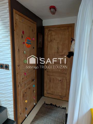 BRETAGNE-MAISON LES PIEDS DANS L'EAU