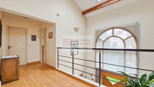 Maison lumineuse et calme 5 pièces 127 m2 Chaville  DPE 'C'