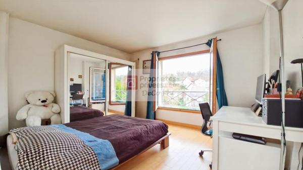 Maison lumineuse et calme 5 pièces 127 m2 Chaville  DPE 'C'